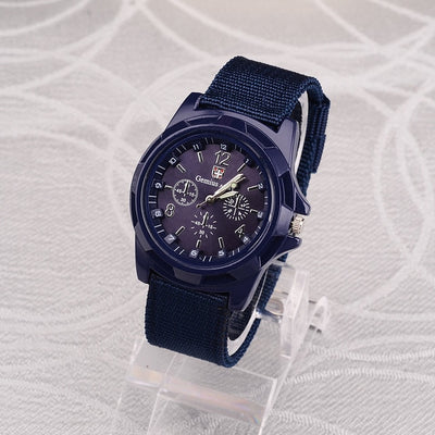 2019 Men Nylon band Casual wristwatches