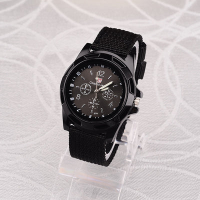 2019 Men Nylon band Casual wristwatches